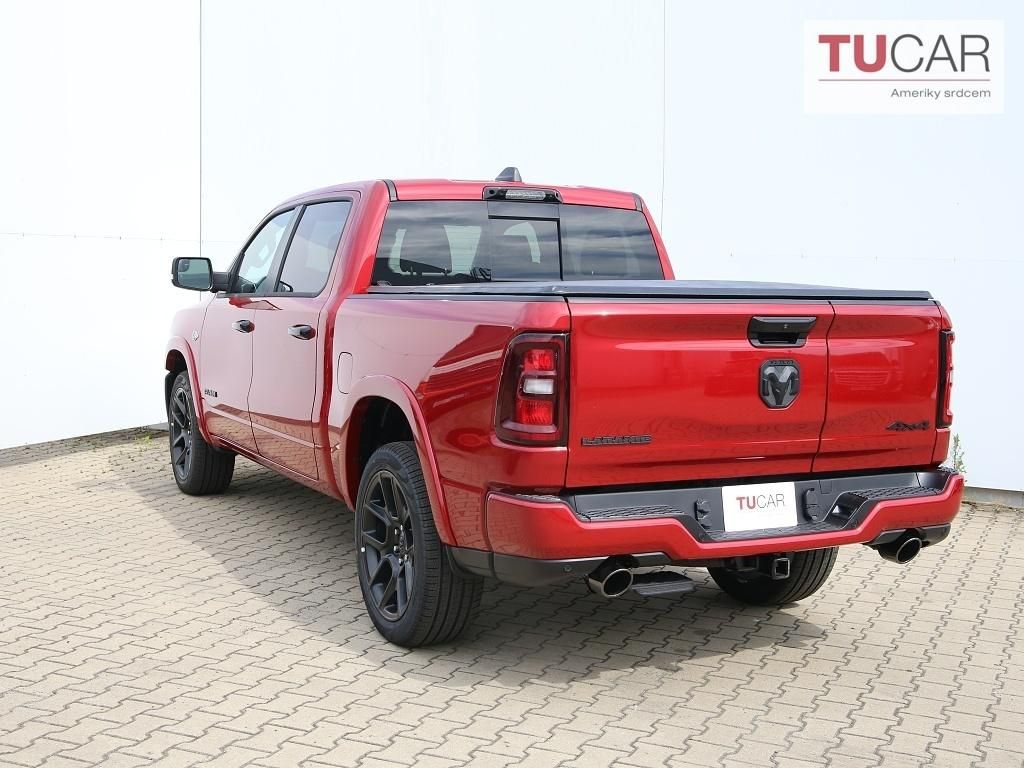Dodge Ram, 1500 Laramie 5.7 V8 HEMI 2026 - fotka 4