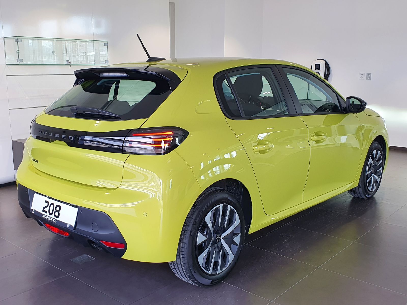 Peugeot 208, STYLE 1.2 TURBO 100k MAN6 - fotka 6