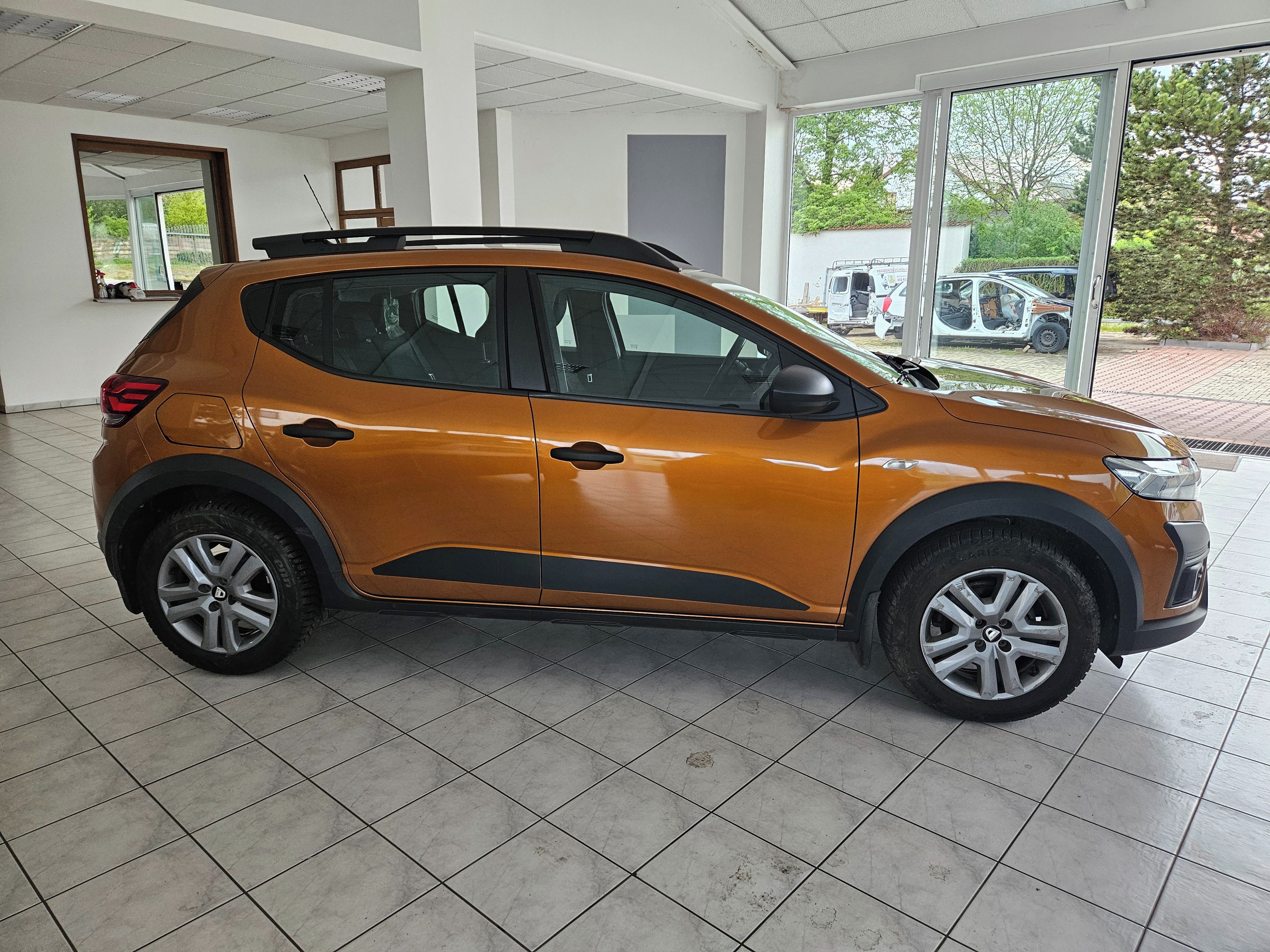Dacia Sandero, 1,0 TCe STEPWAY KLIMA ZÁVĚS - fotka 5