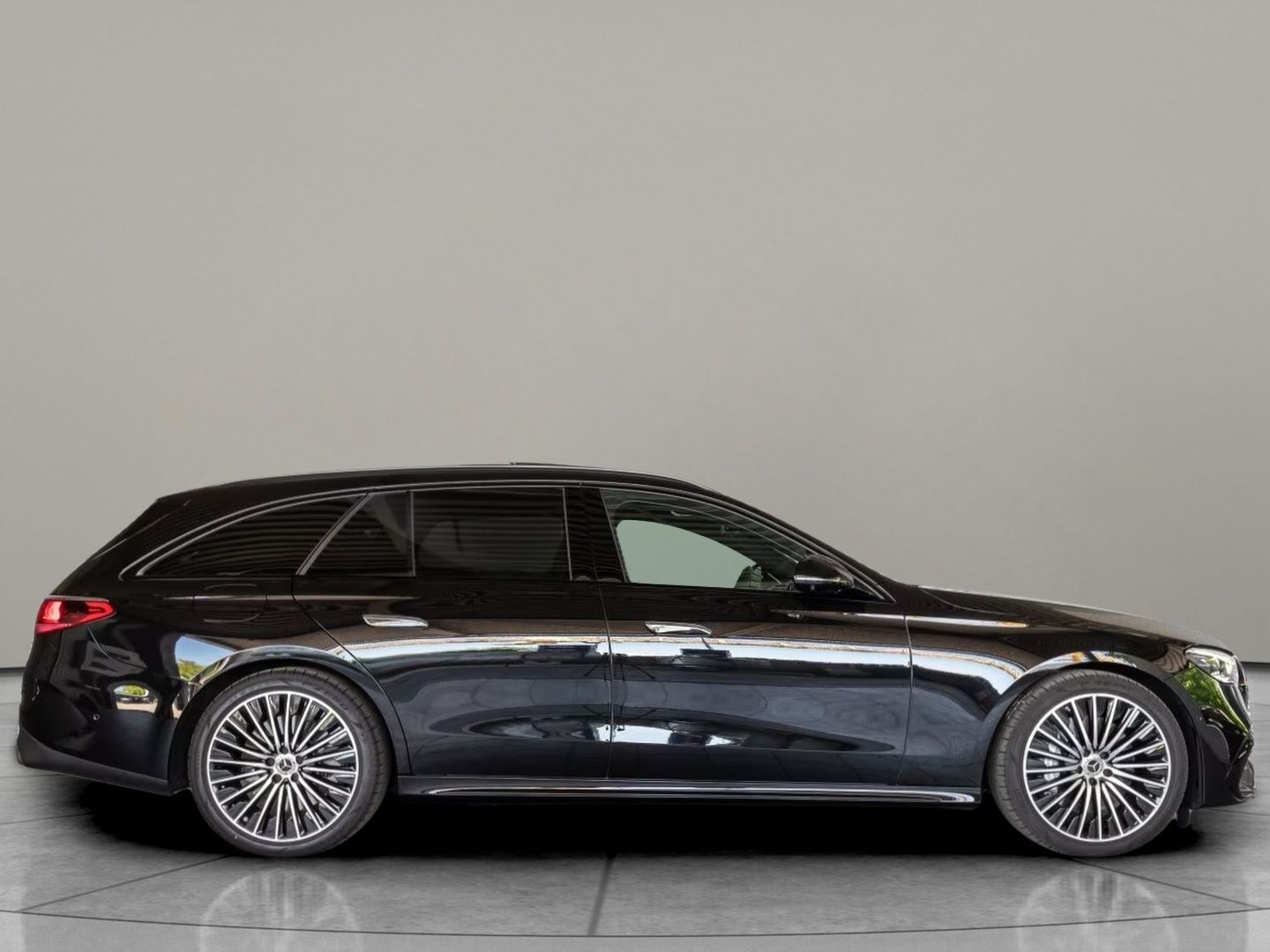 Mercedes-Benz Třídy E, d AMG Premium Airmatic - fotka 5