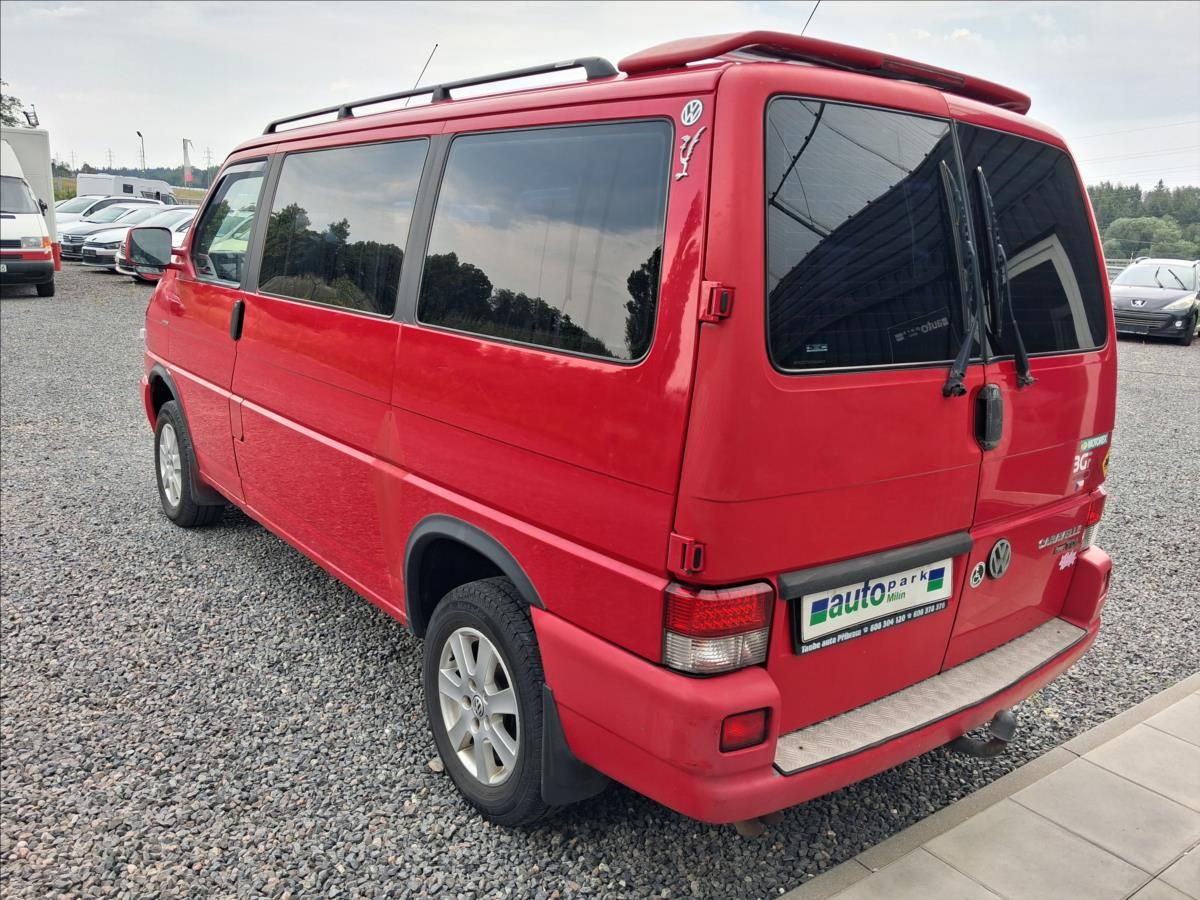 Volkswagen Caravelle, 2,5 8míst, TZ, webasto,kamera - fotka 5