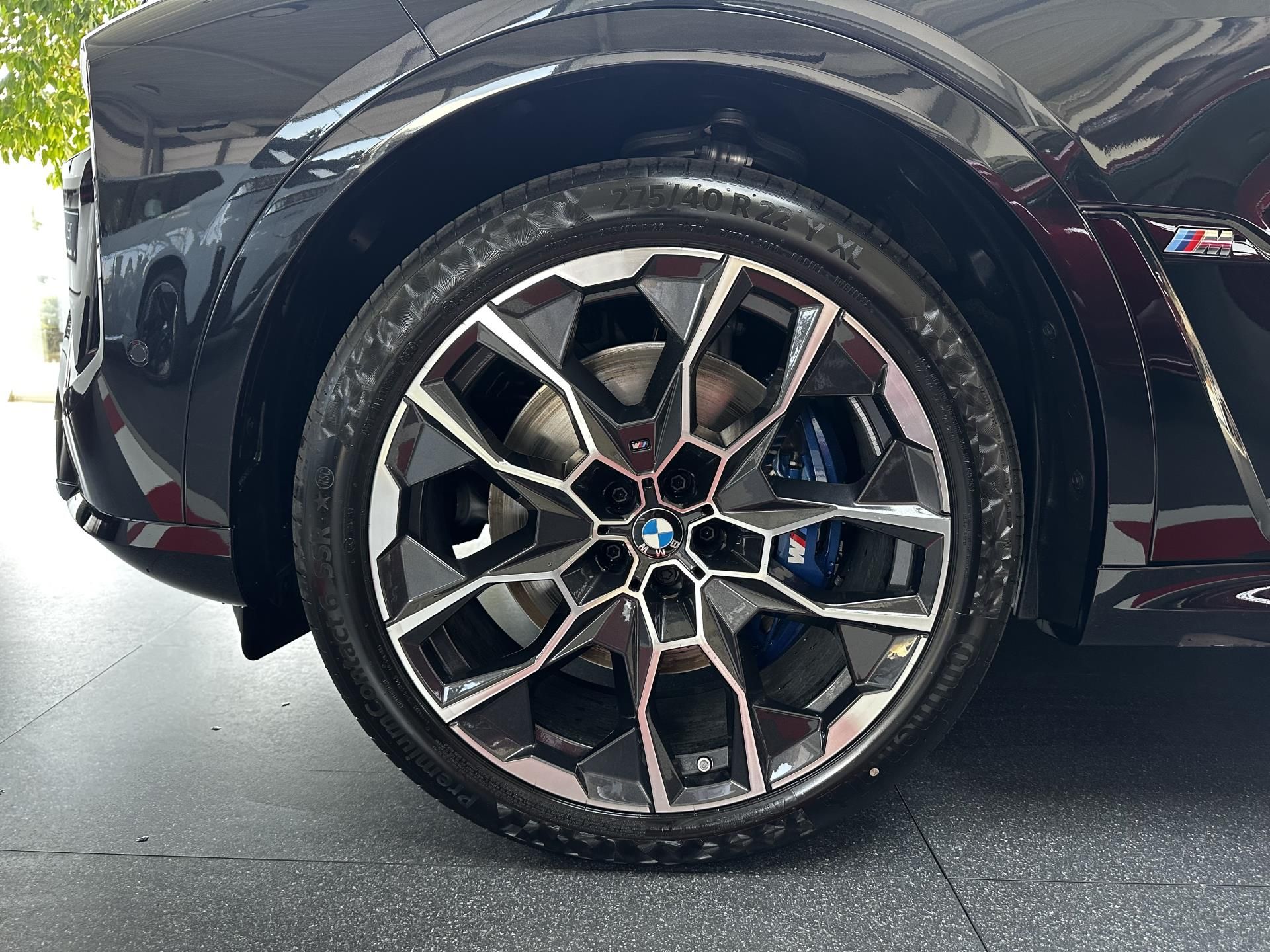 BMW X7, X7 M60i xDrive - fotka 2