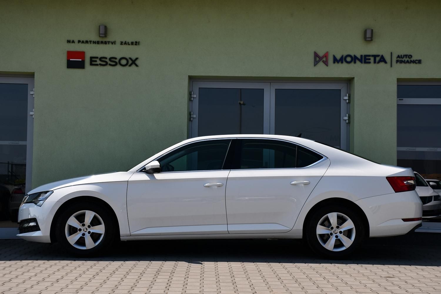 Škoda Superb, 1.5TSi 110kW MT CARPLAY - fotka 3
