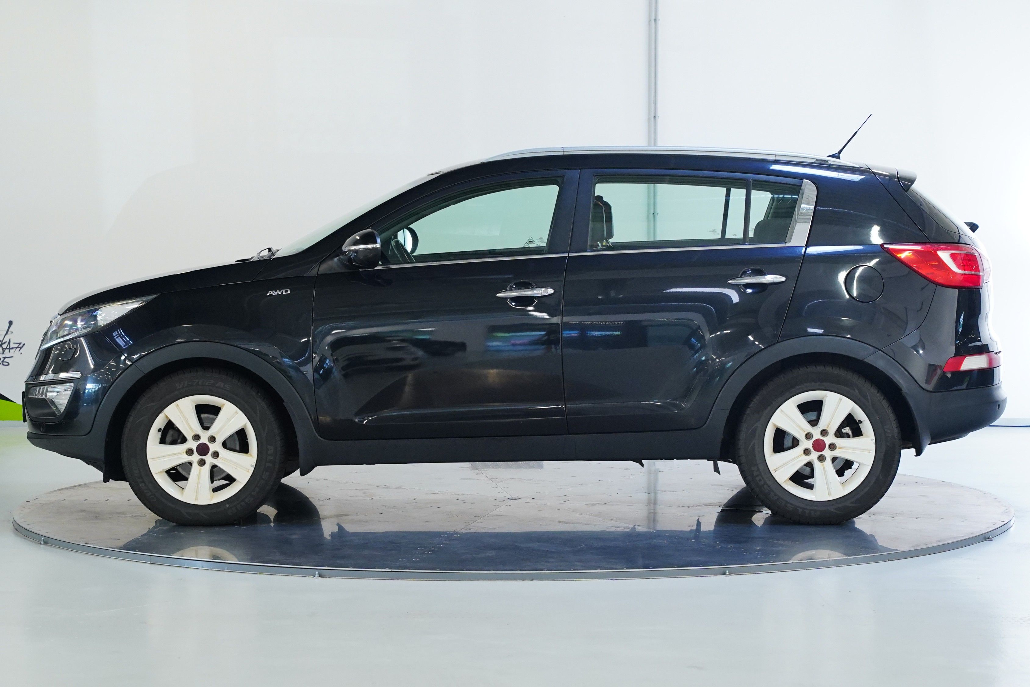 Kia Sportage, 2.0 CRDI 100 kW 4x4 - fotka 3