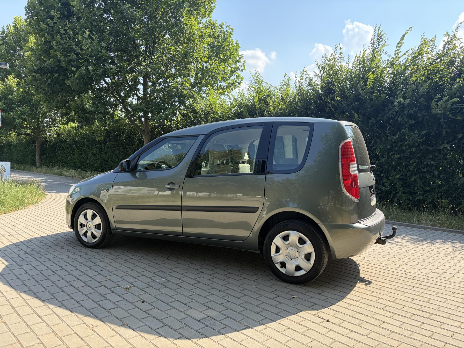 Škoda Roomster, 1.6 Comfort AUTOMAT - fotka 5