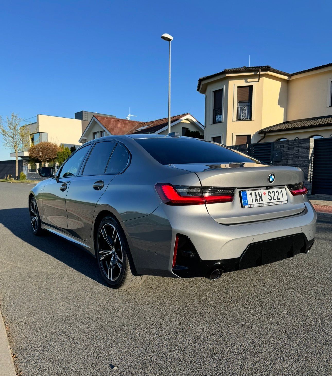 BMW Řada 3, 318d M packet, HUD, záruka - fotka 2