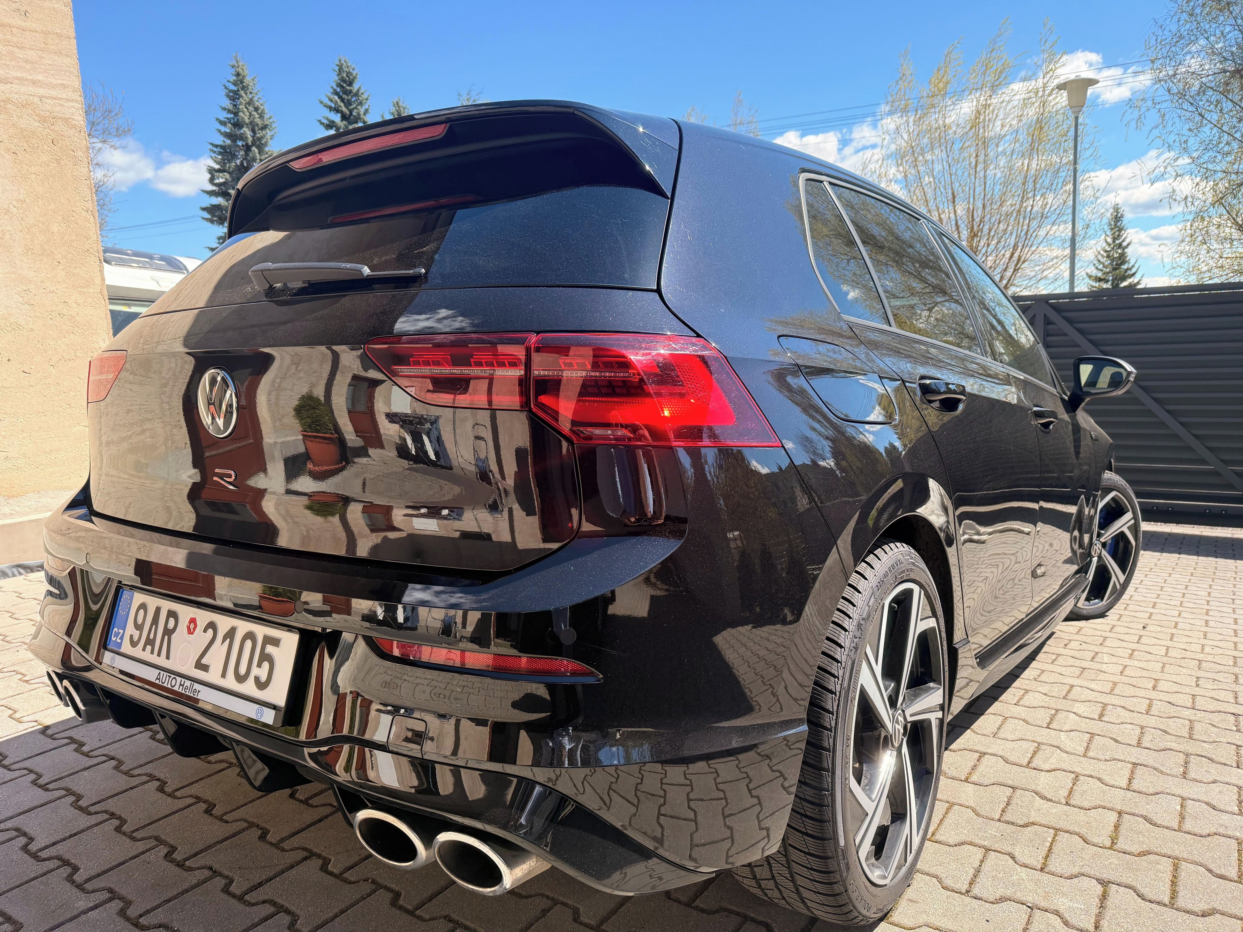 Volkswagen Golf, R 2.0TSI 294KW REVO 4X4,ČR,DPH - fotka 2
