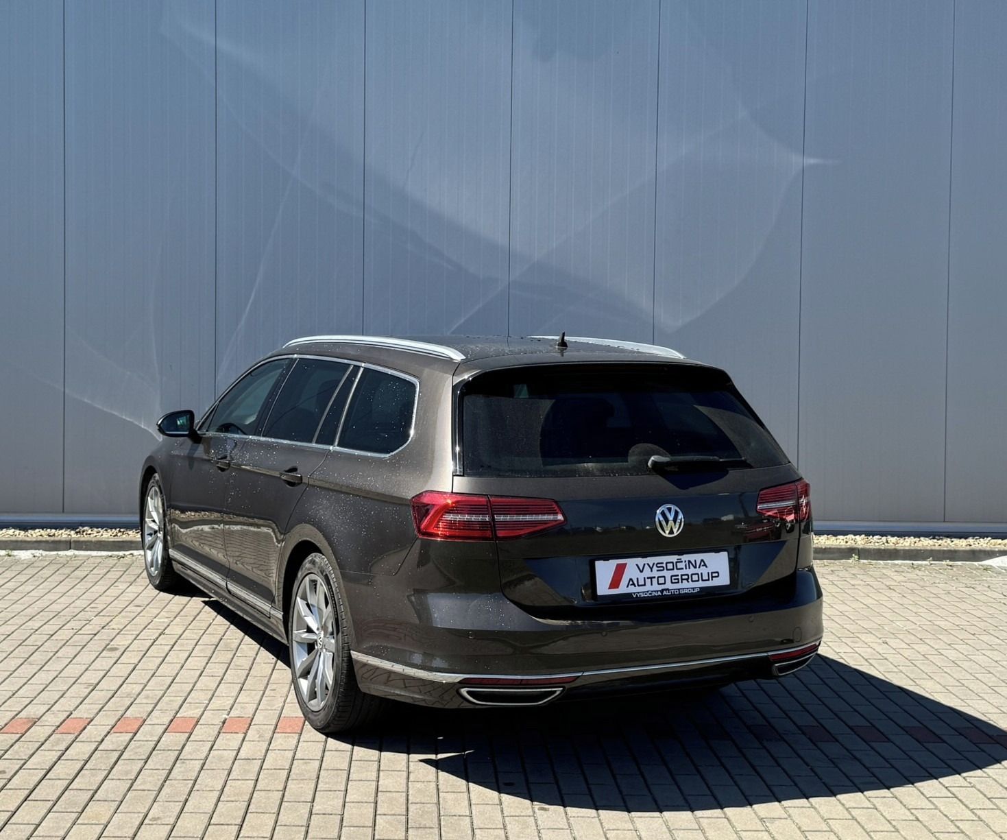 Volkswagen Passat, 2.0 TDi 110kW DSG7 R-line,ACC - fotka 2