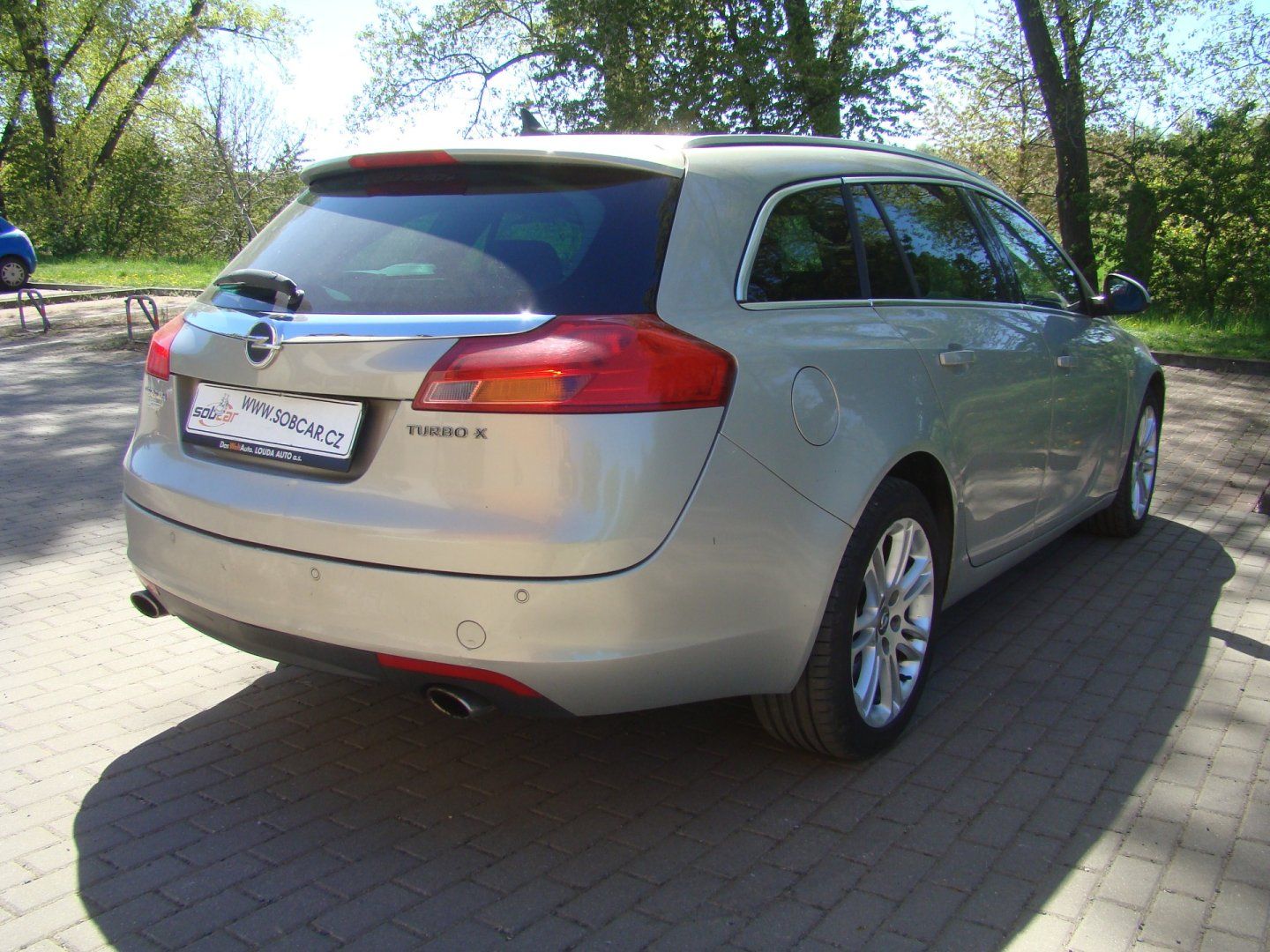 Opel Insignia, 2.0T 162kW 4x4 - fotka 4