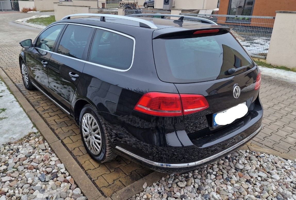 Volkswagen Passat, VW Passat B7, 2.0 TDI DSG - fotka 4
