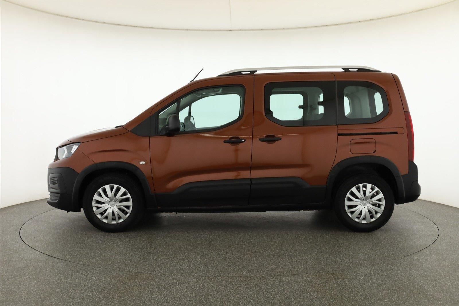 Peugeot Rifter, 1.5 BlueHDi, Active, 5Míst - fotka 3