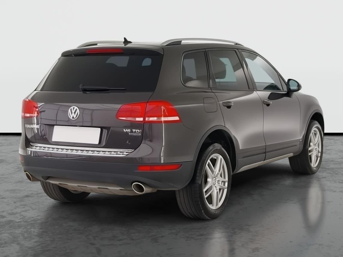 Volkswagen Touareg, 3.0 TDI, Exclusive, 4X4 - fotka 5
