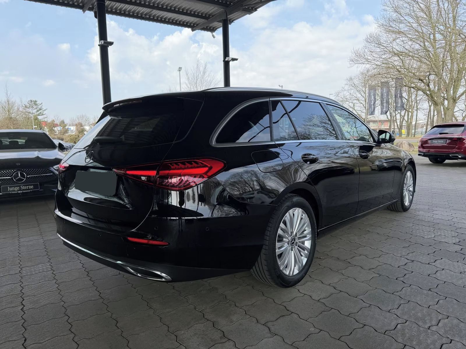 Mercedes-Benz Třídy C, 220 d 4M T-Modell*Navi*Led* - fotka 2
