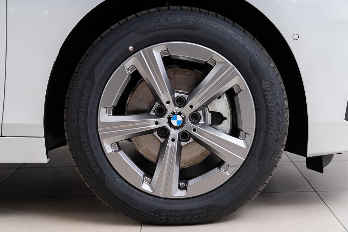 BMW Řada 2, řady 2 | 218d - fotka 6