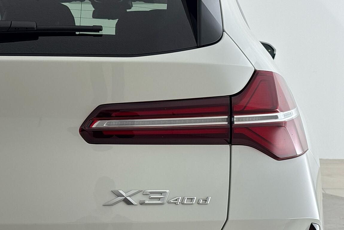 BMW X3, xDrive40d - fotka 4
