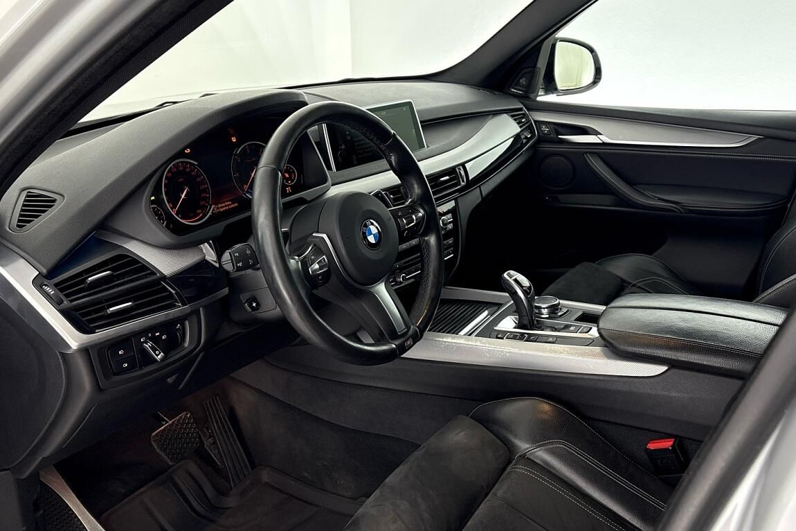 BMW X5, xDrive40d - fotka 6