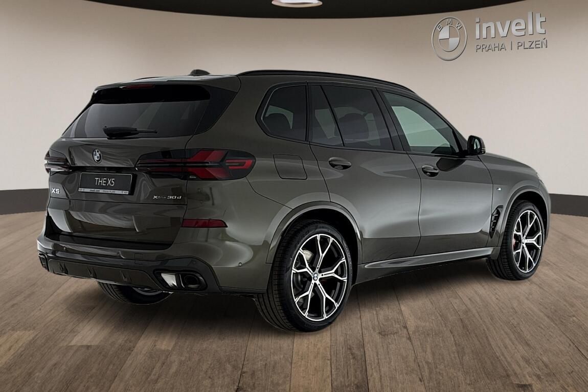 BMW X5, xDrive30d - fotka 3