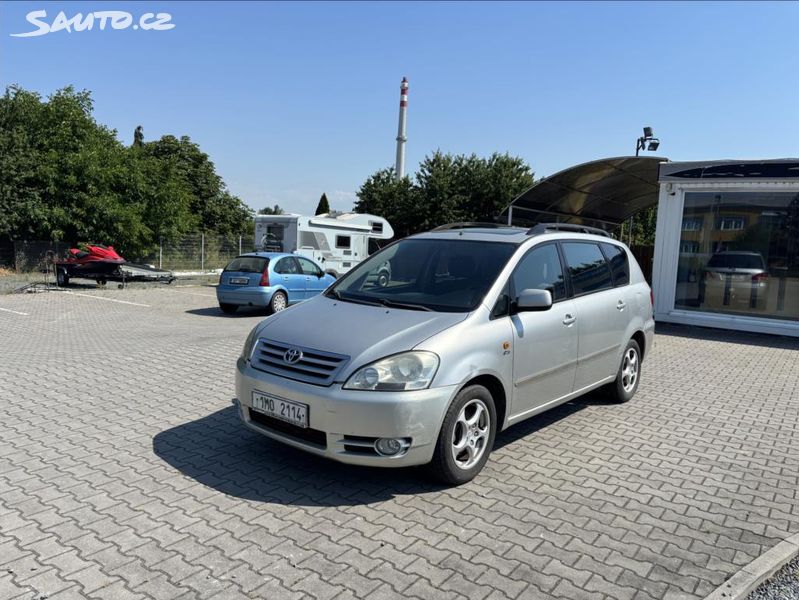 Toyota Avensis Verso, 2,0 D4D,ČR