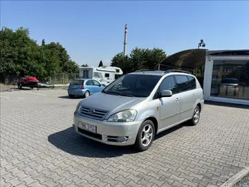 Toyota Avensis Verso, 2,0 D4D,ČR