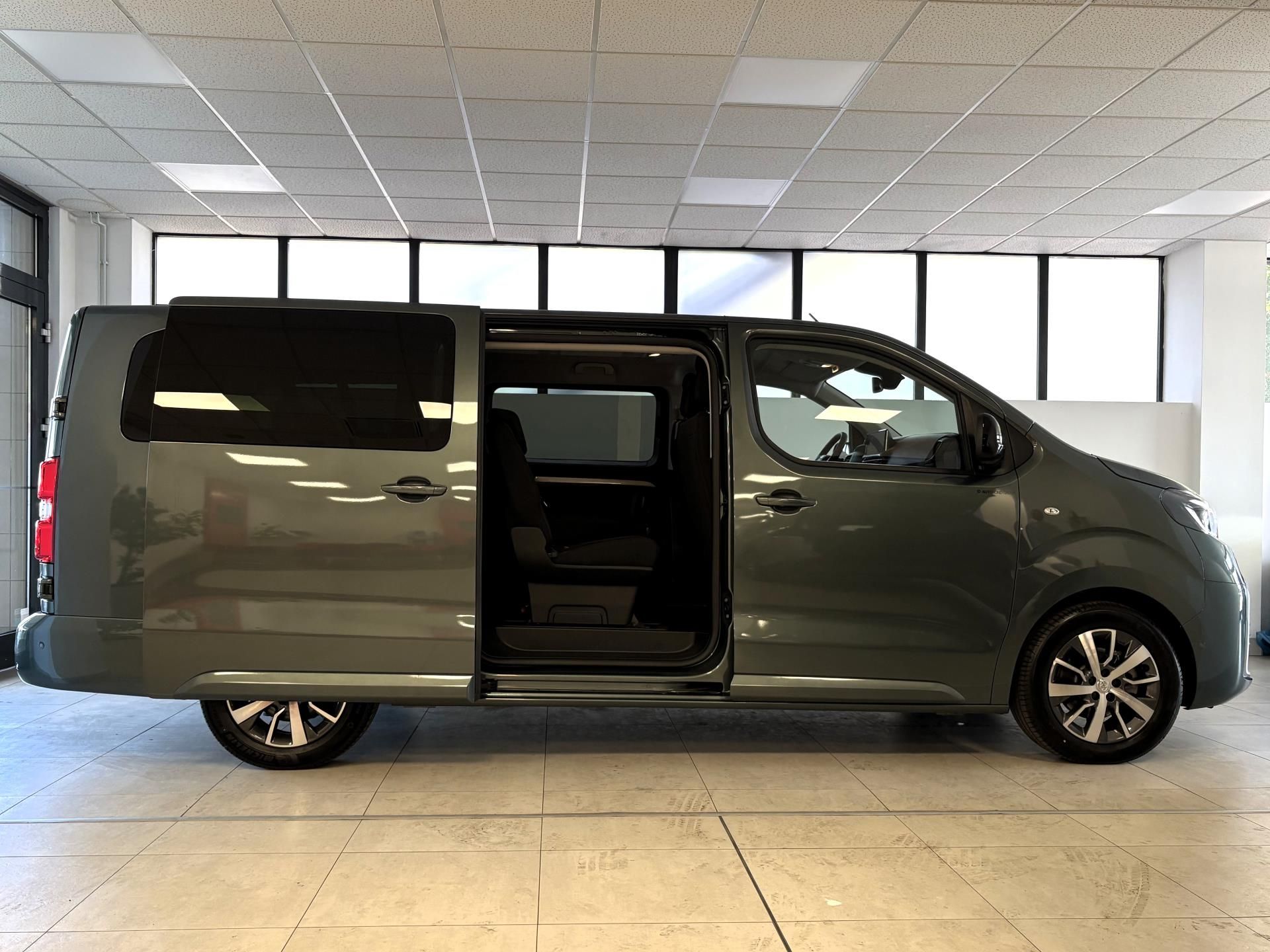 Toyota Proace Verso, Comfort Business, 75kWH, 9 mís - fotka 4