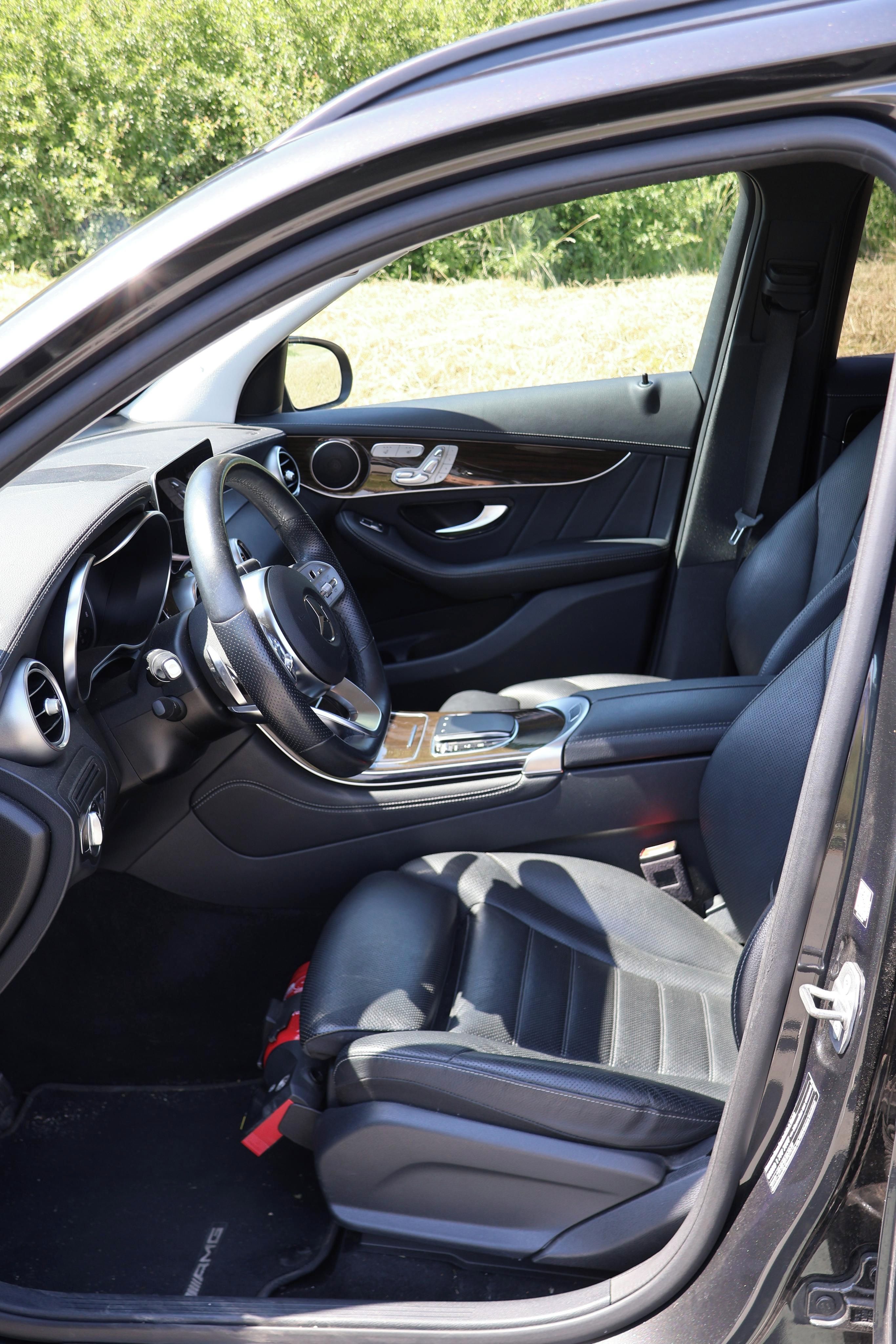 Mercedes-Benz GLC, 220d, 4matic, AMG paket - fotka 5