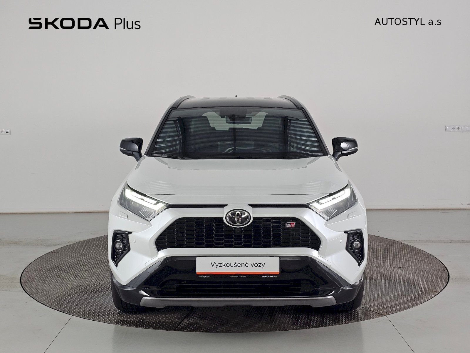 Toyota Rav4, 2.5HEV 4X4 222k GR SPORT - fotka 4