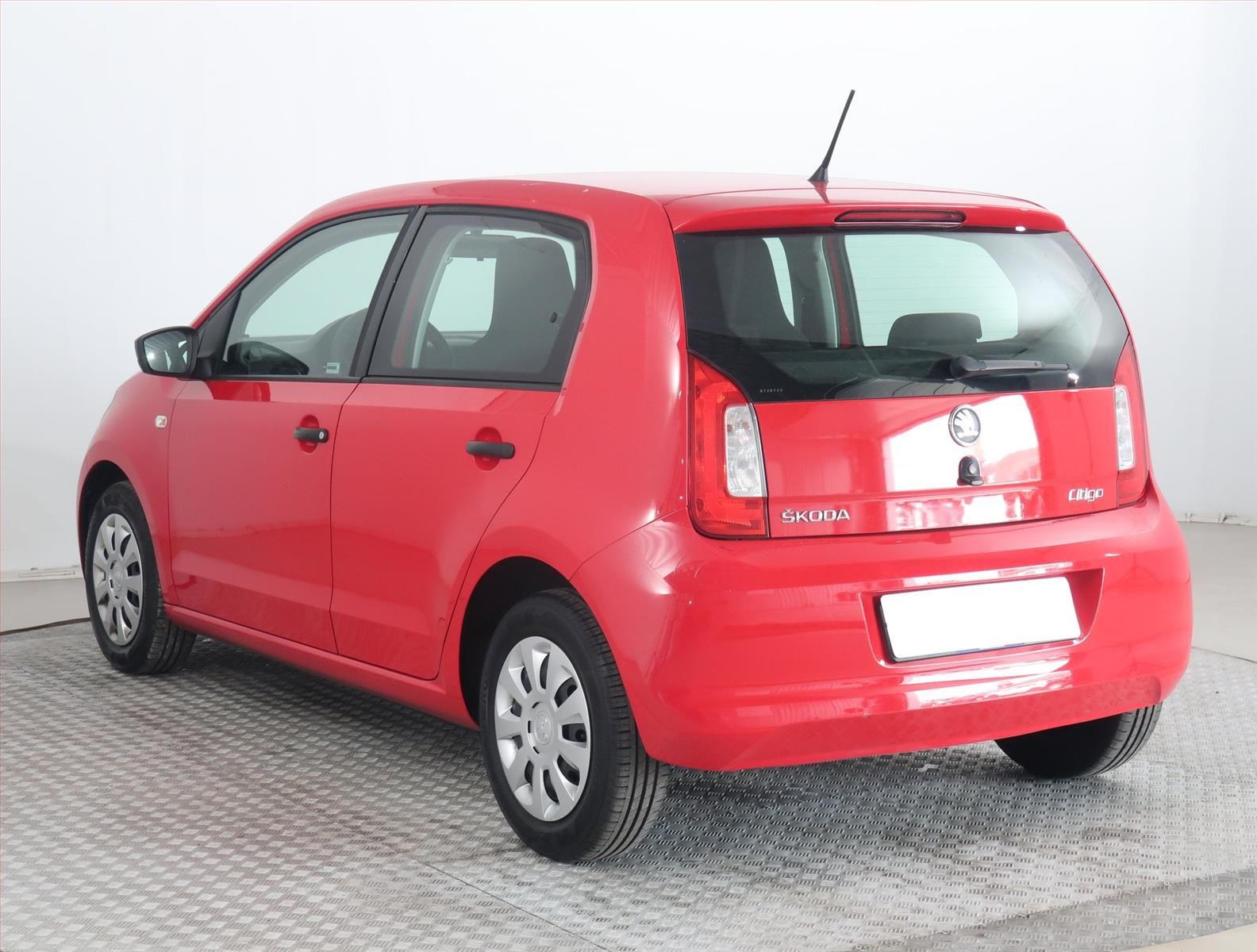 Škoda Citigo, 1.0 MPI, Klima, El. okna - fotka 4