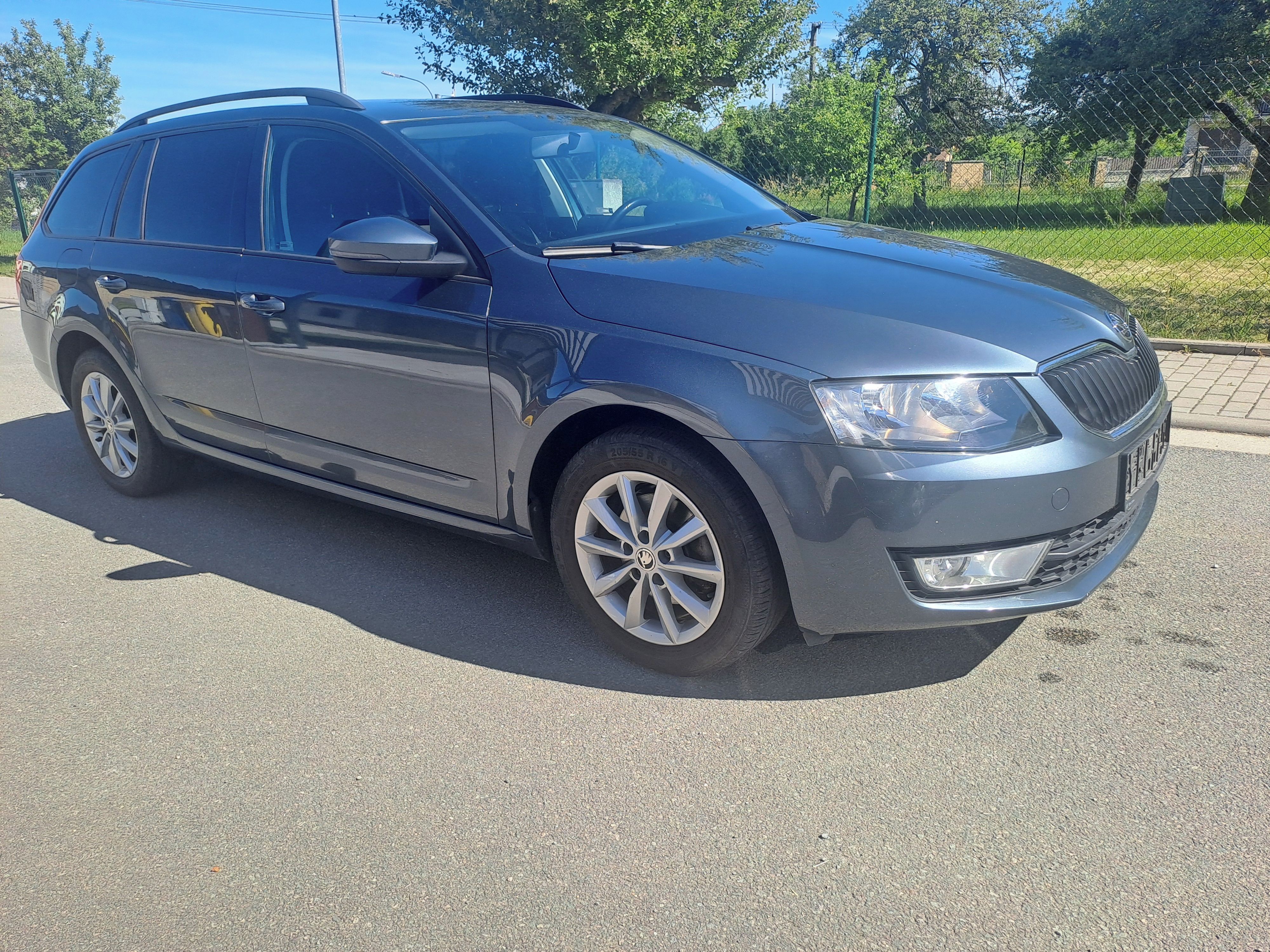 Škoda Octavia, ČR,2.MAJ,SERVISOVANÁ,HEZKÁ!