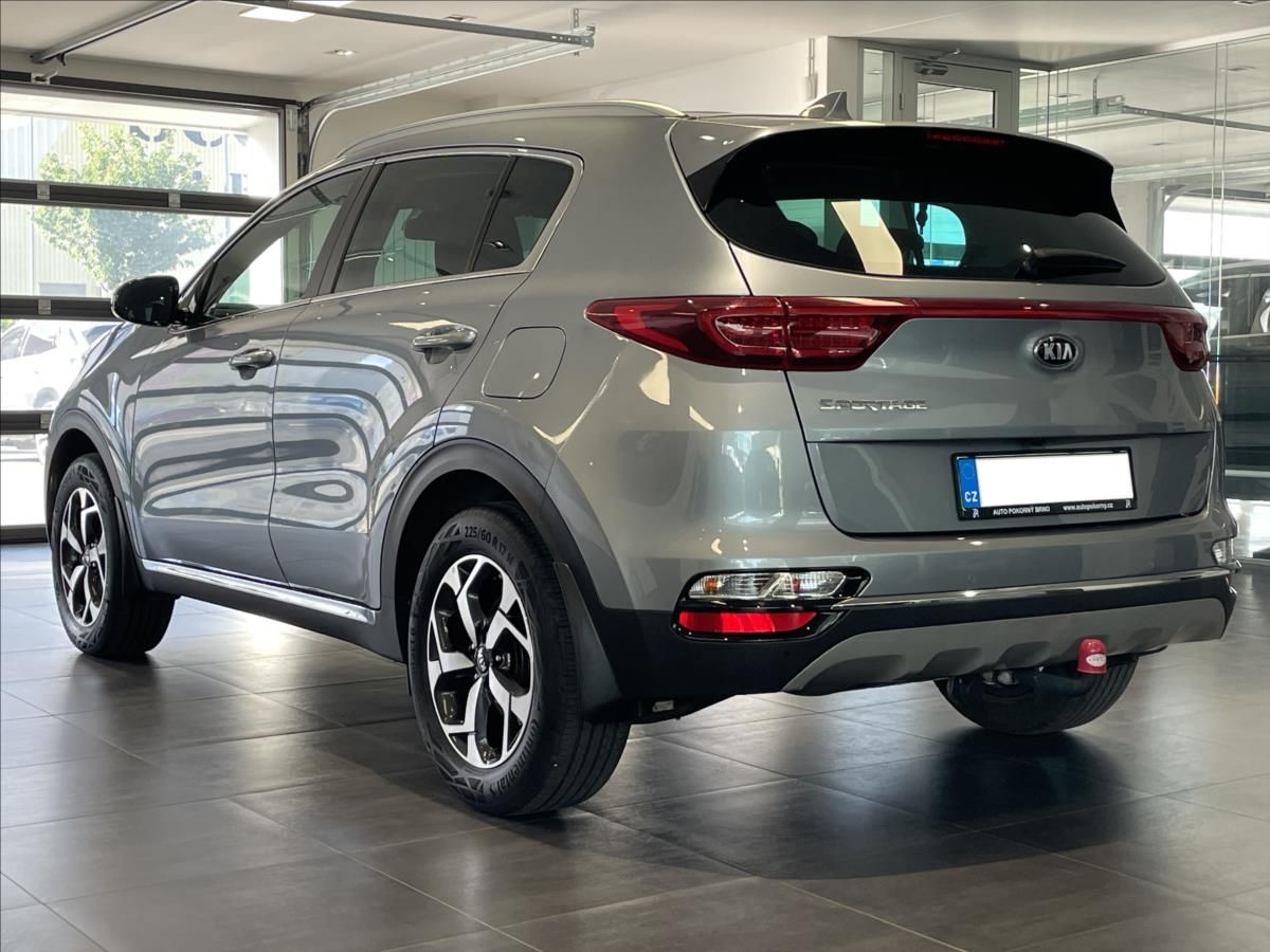 Kia Sportage, 1,6 GDI 132k TOP 4x2 - fotka 3