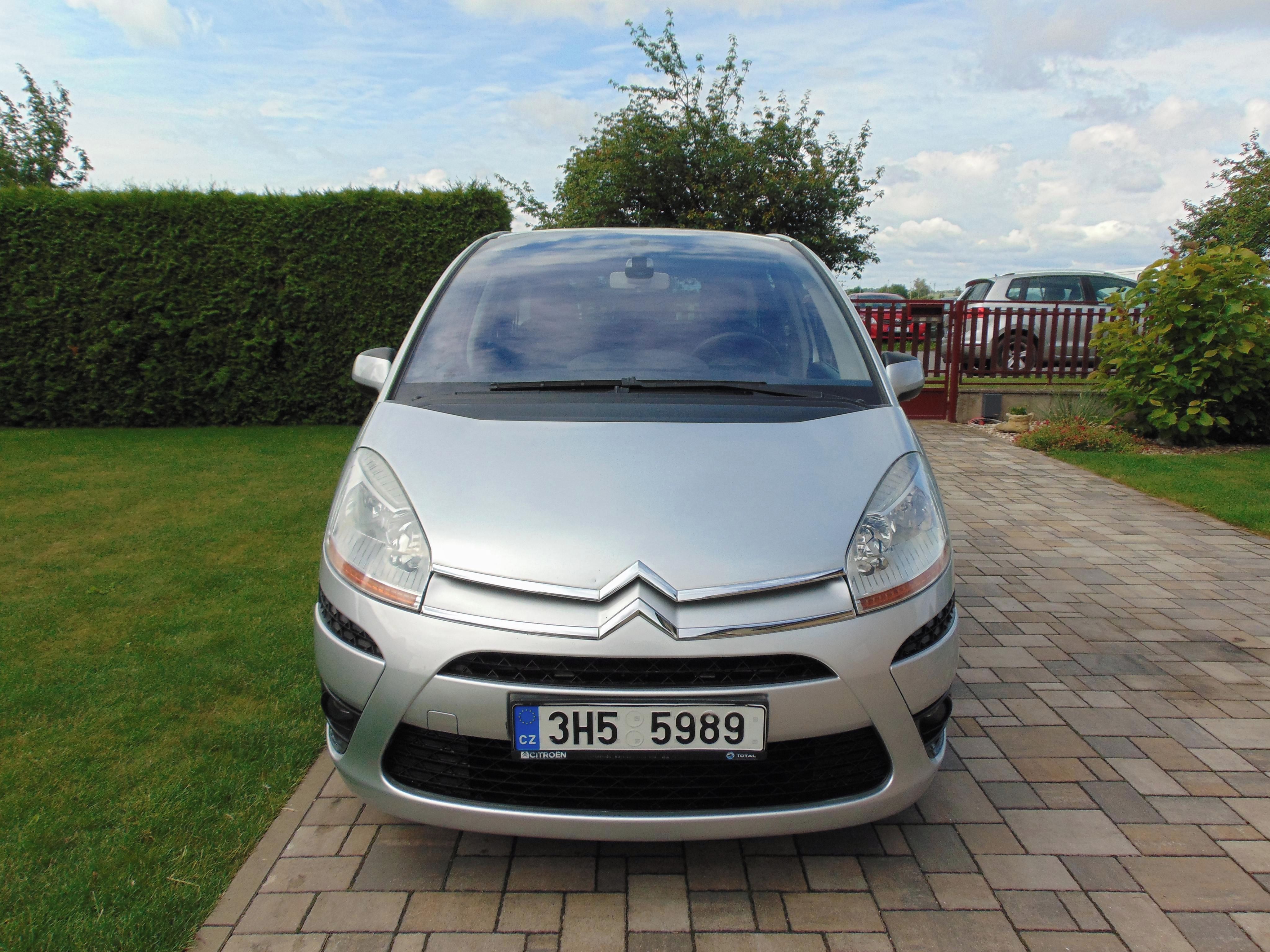 Citroën C4 Picasso, 1.6 HDI 70KW,PŮVOD ČR,2.MAJ. - fotka 2