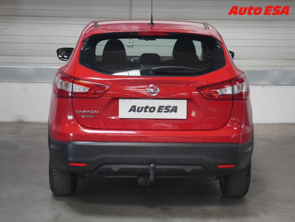 Nissan Qashqai, 1.2 DIG - T,ČR - fotka 5