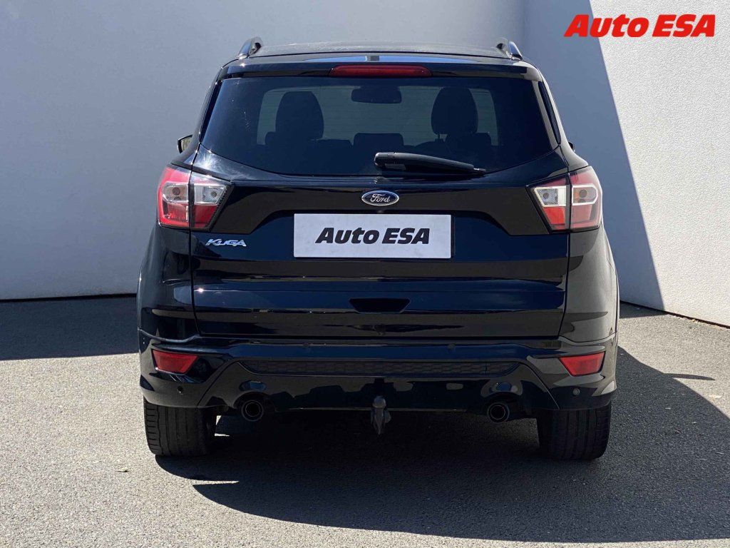 Ford Kuga, 2.0D,ST-Line,AT - fotka 5