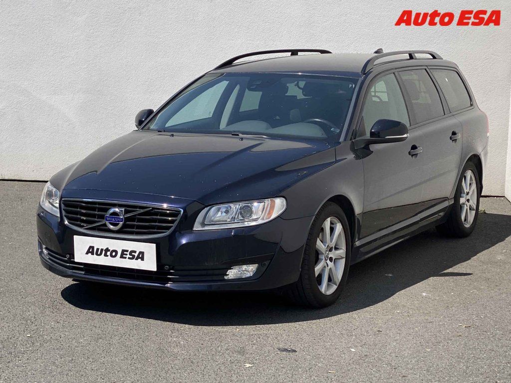 Volvo V70, 2.0 D4,Bixen,navi,kůže - fotka 3