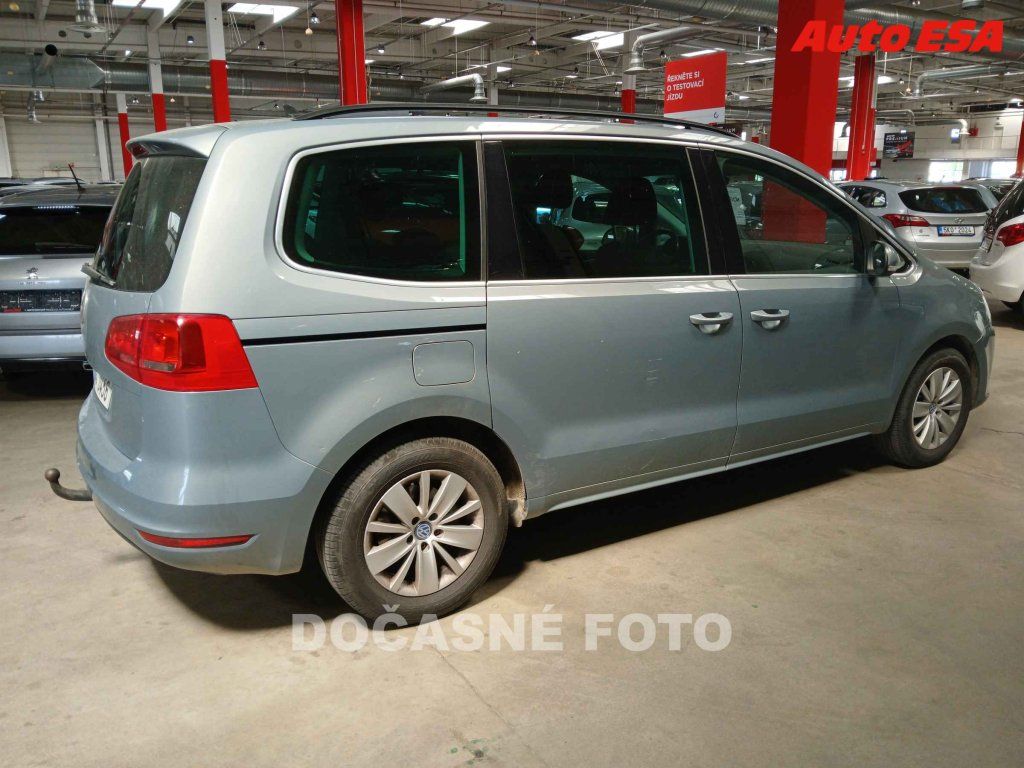 Volkswagen Sharan, 2.0 TDI - fotka 2