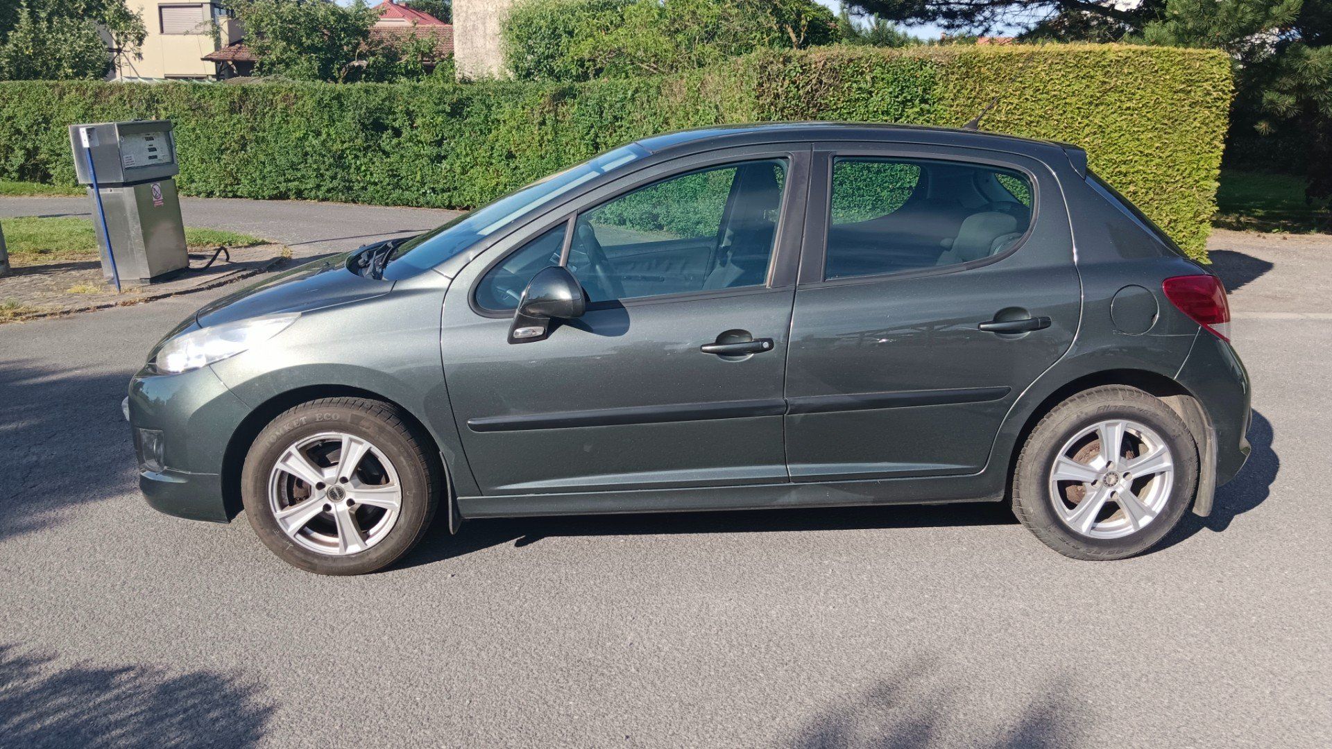 Peugeot 207, 1.4 70KW - fotka 2
