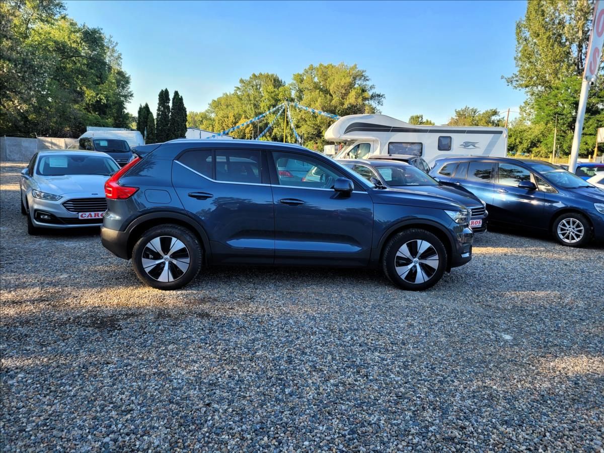 Volvo XC40, T5 Recharge,led,kůže,panorama - fotka 4
