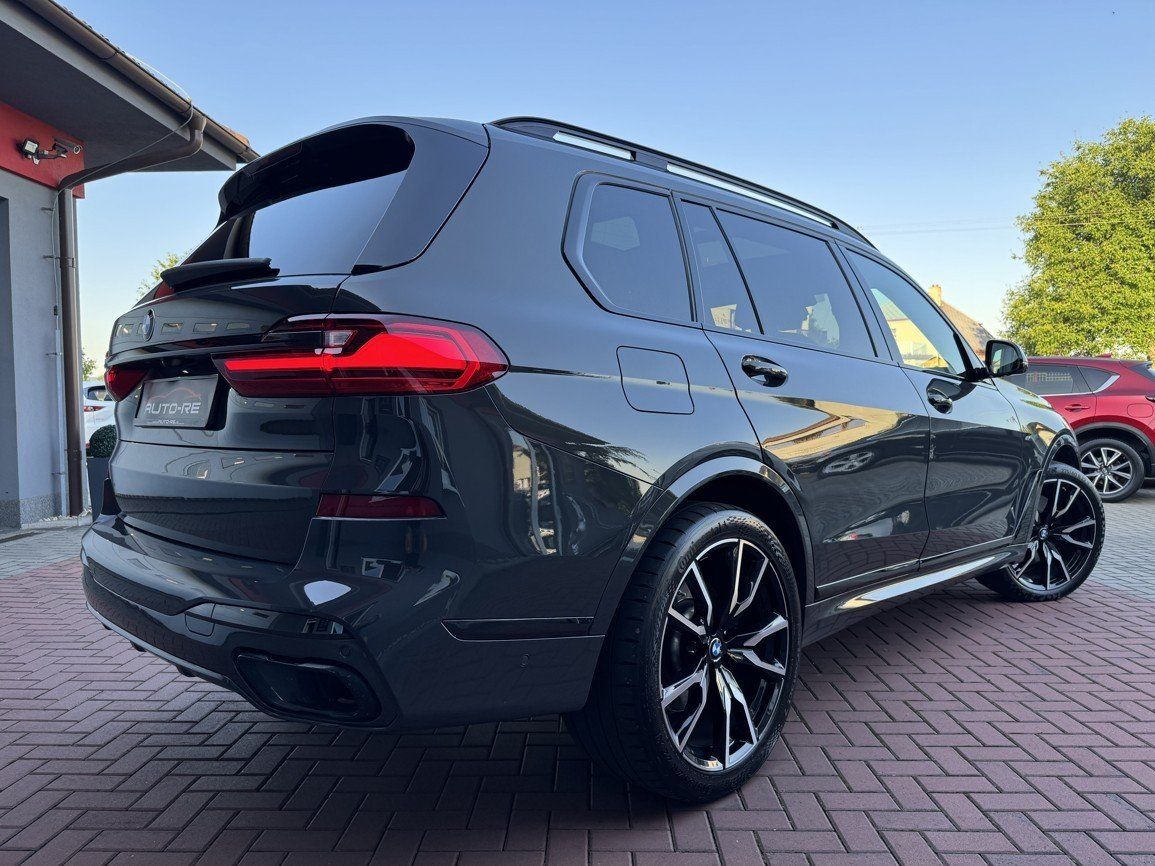 BMW X7, xDrive 40d M-Paket Pano - fotka 2