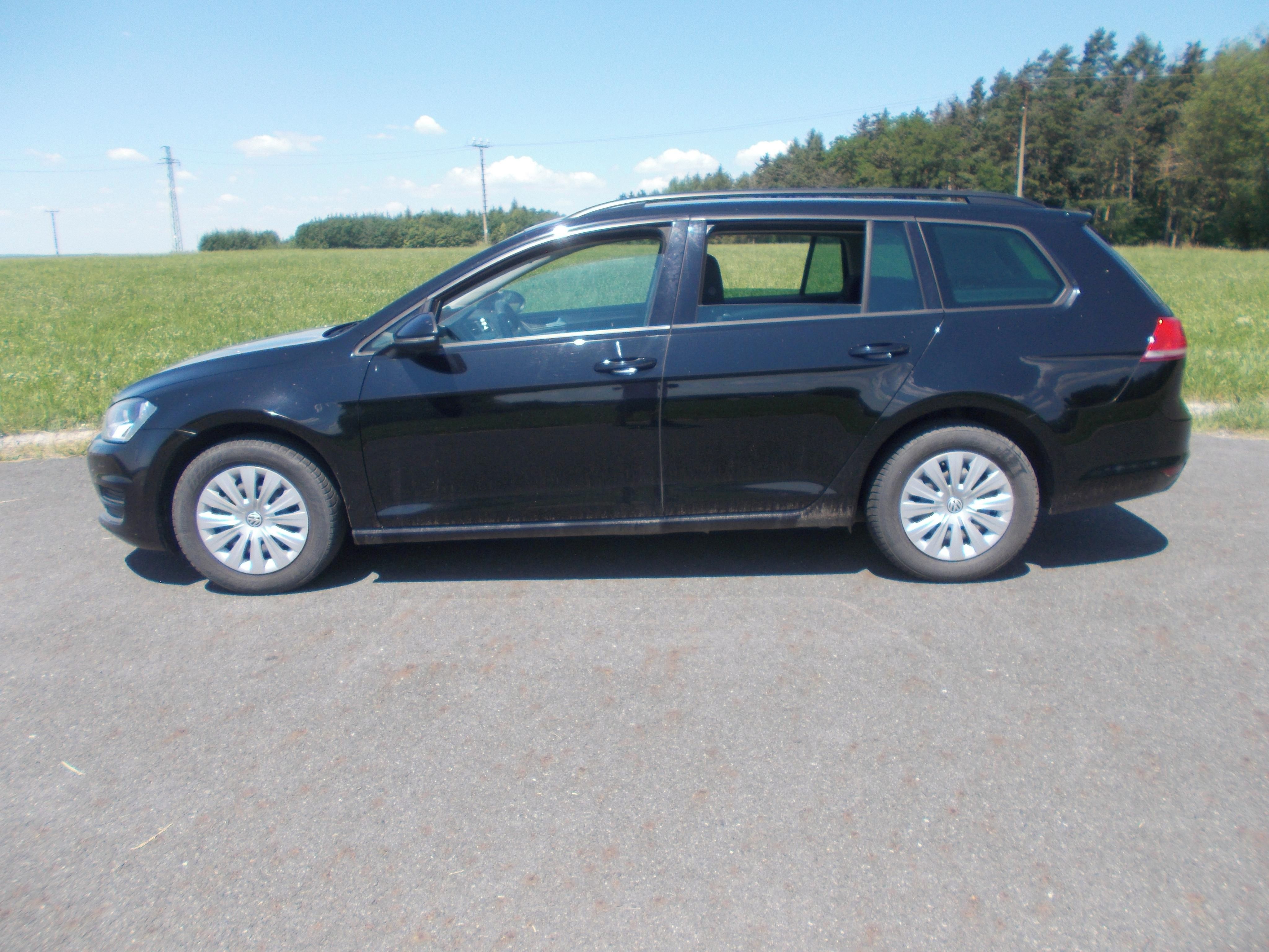 Volkswagen Golf, 1,6 TDI 81KW - fotka 2