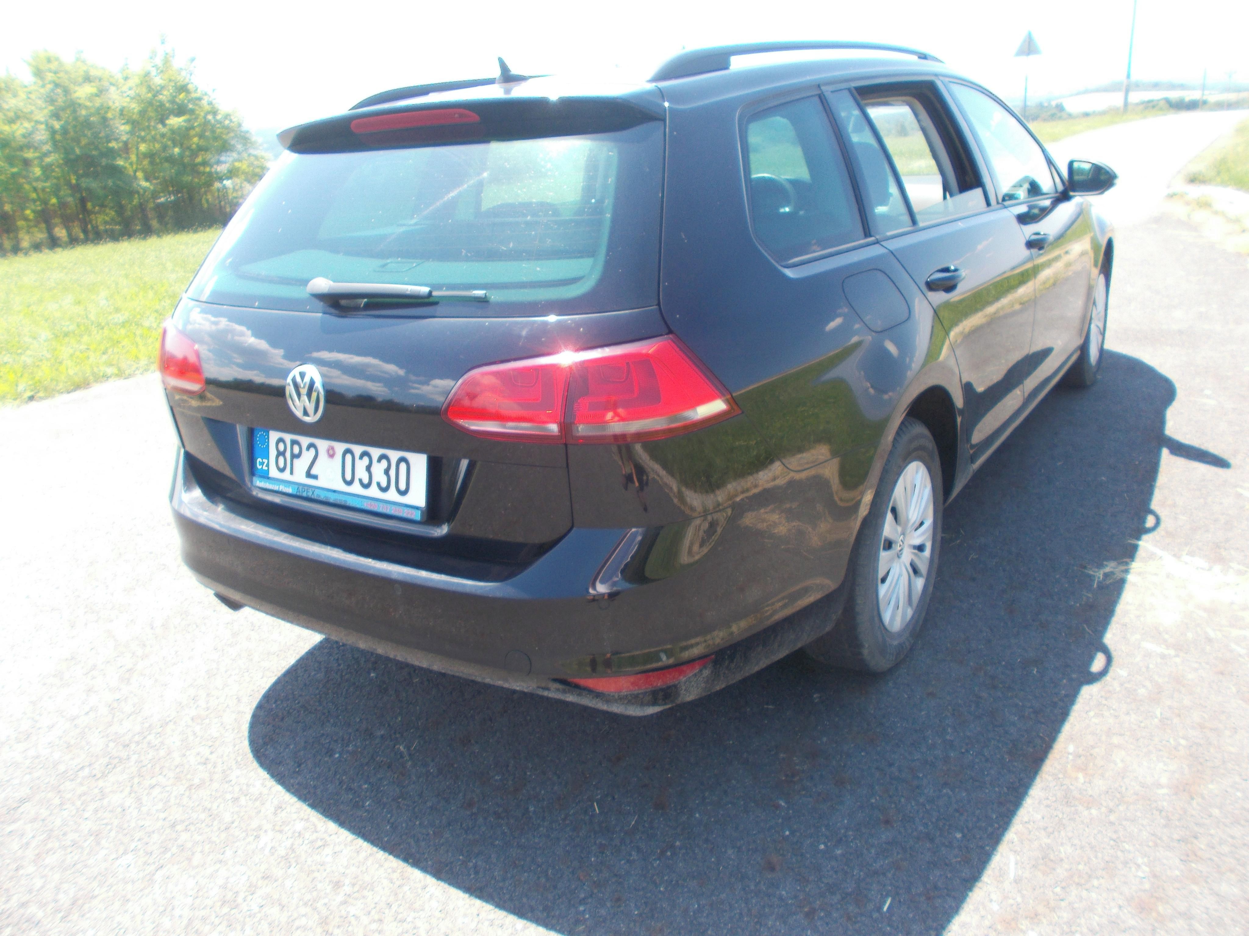 Volkswagen Golf, 1,6 TDI 81KW - fotka 5