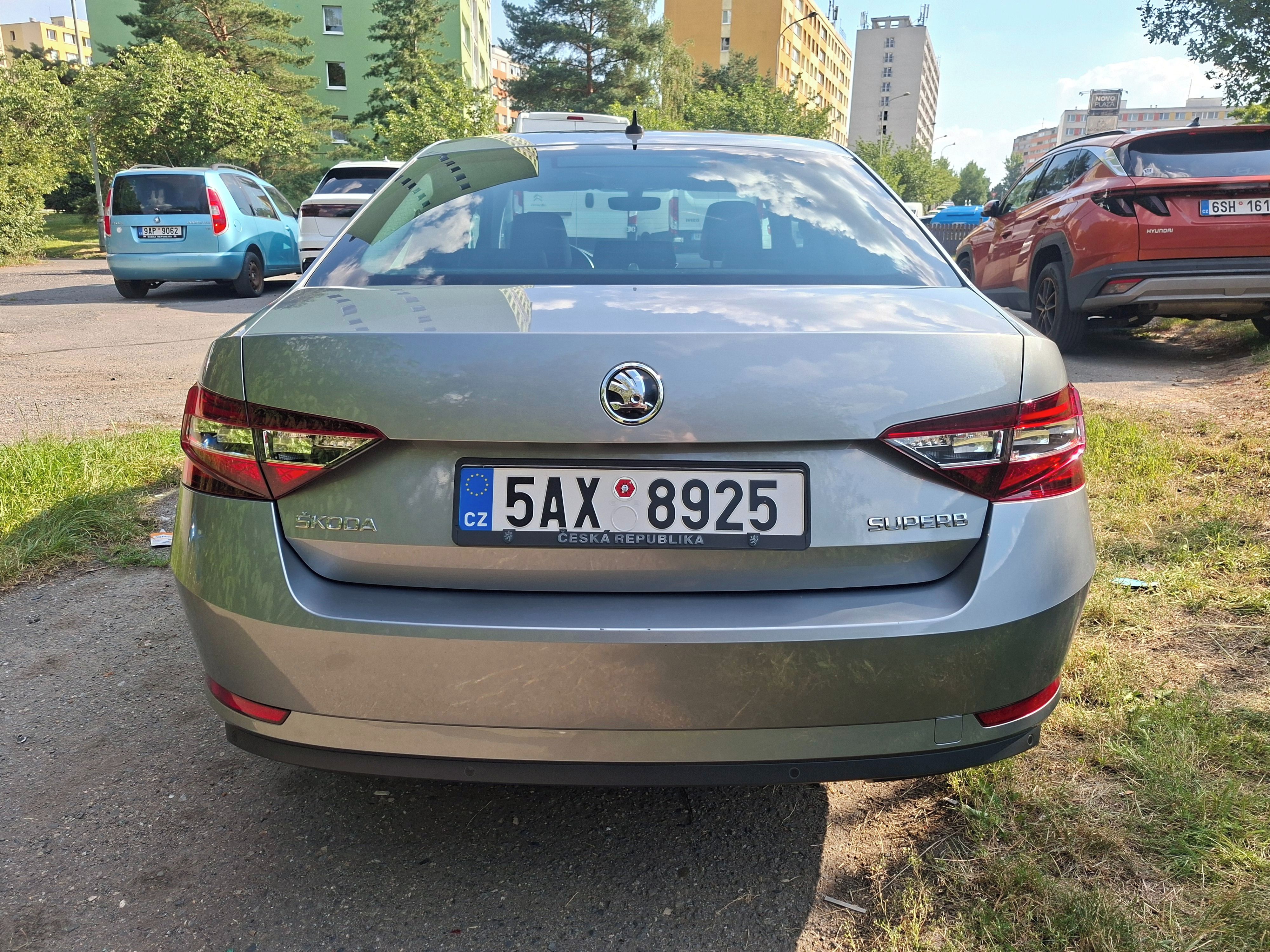 Škoda Superb, 2.0 TDI, 110kW, Style, DSG - fotka 4