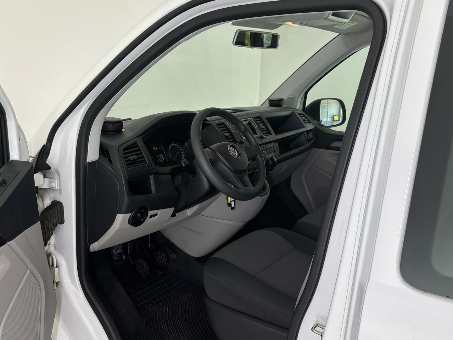 Volkswagen Transporter, 2.0 TDI / 75 kW - fotka 6