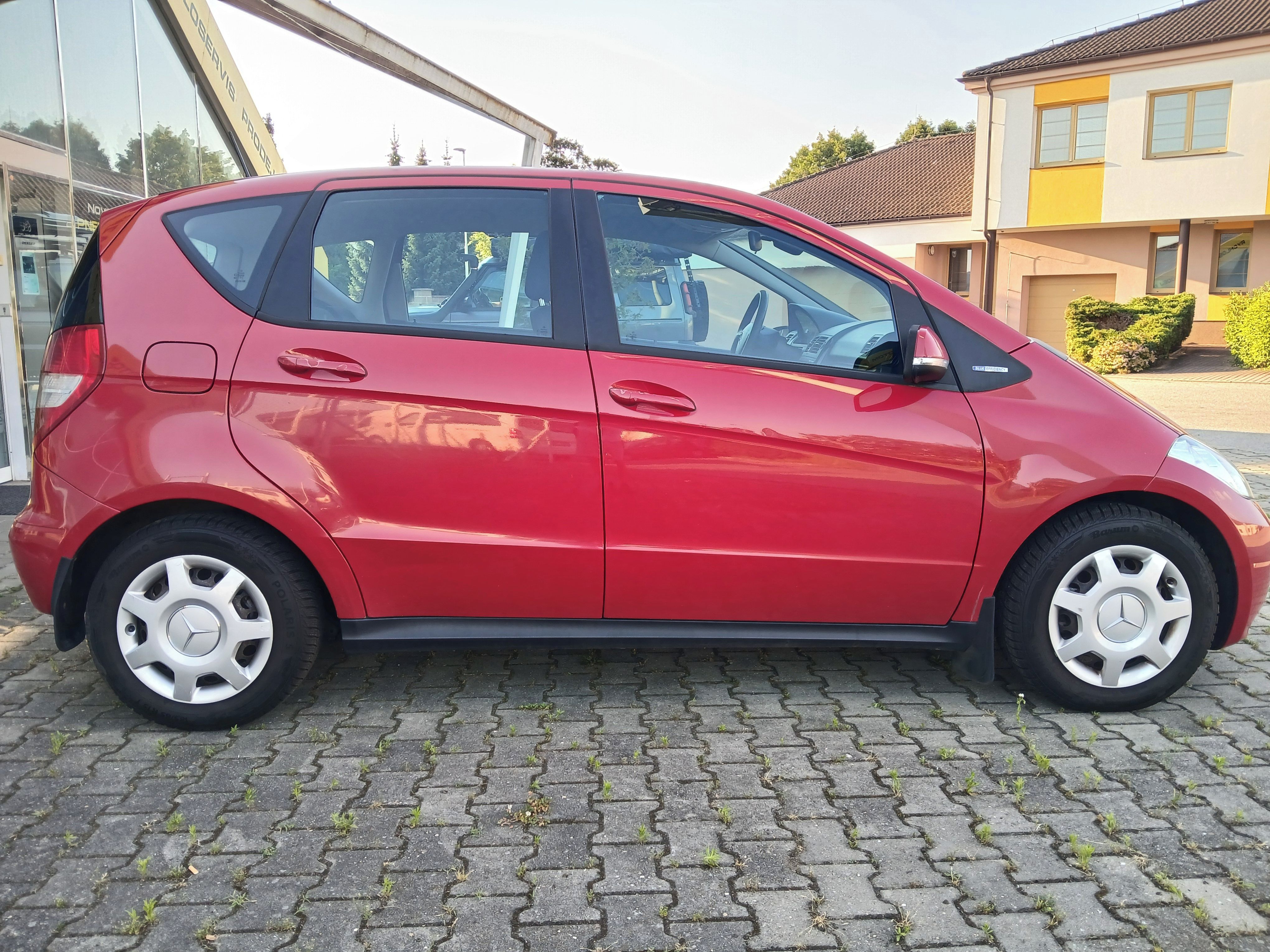 Mercedes-Benz Třídy A, 160, 70kW, manuál, nové v ČR. - fotka 6