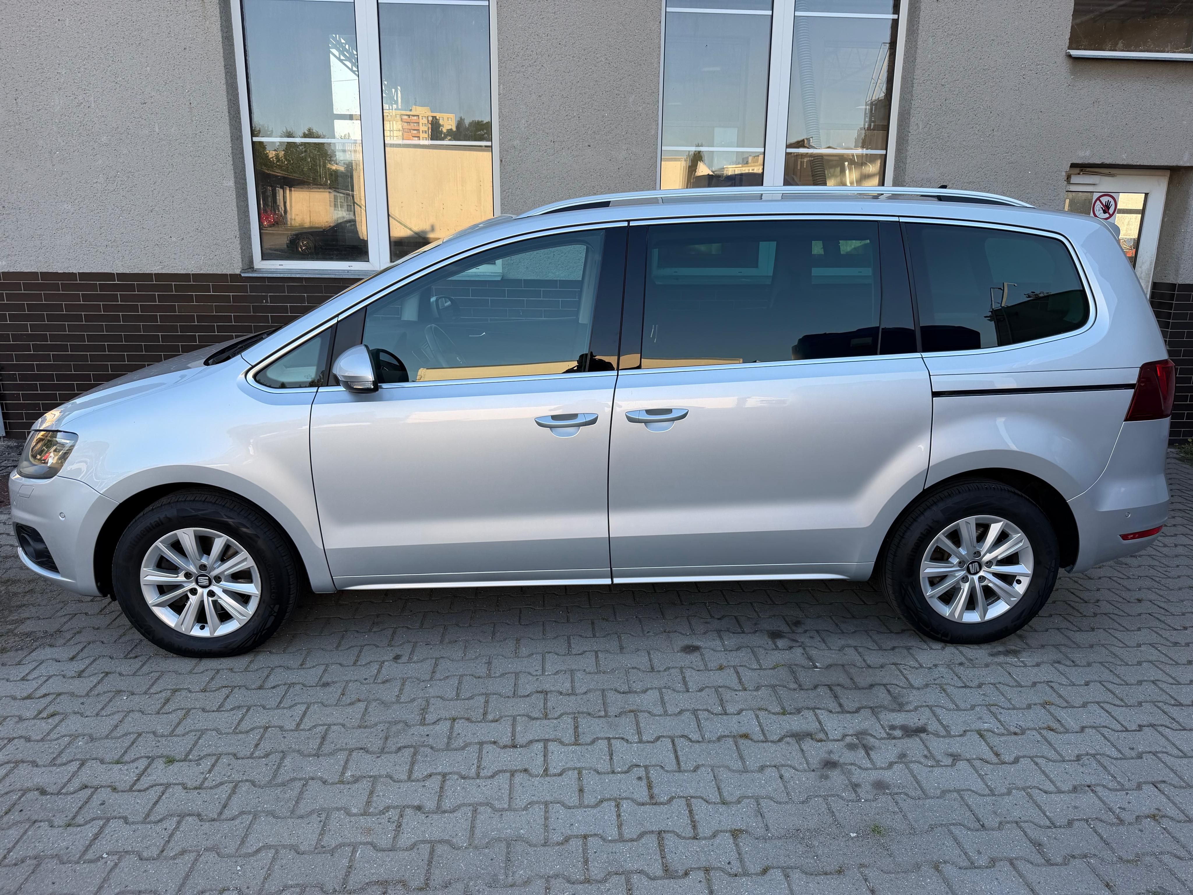 Seat Alhambra, 2.0 TDI DSG - fotka 5