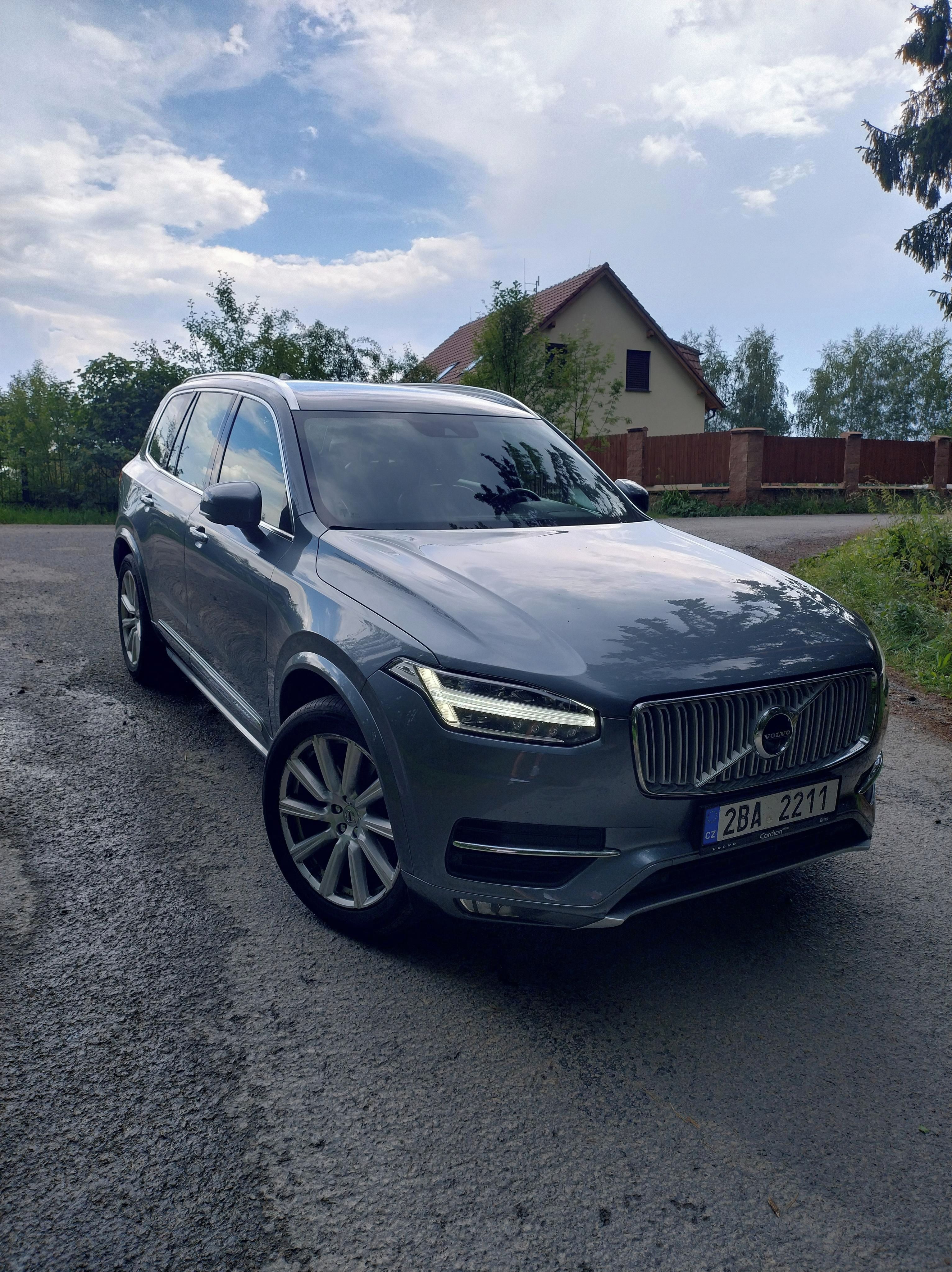 Volvo XC90, Volvo XC90 T6