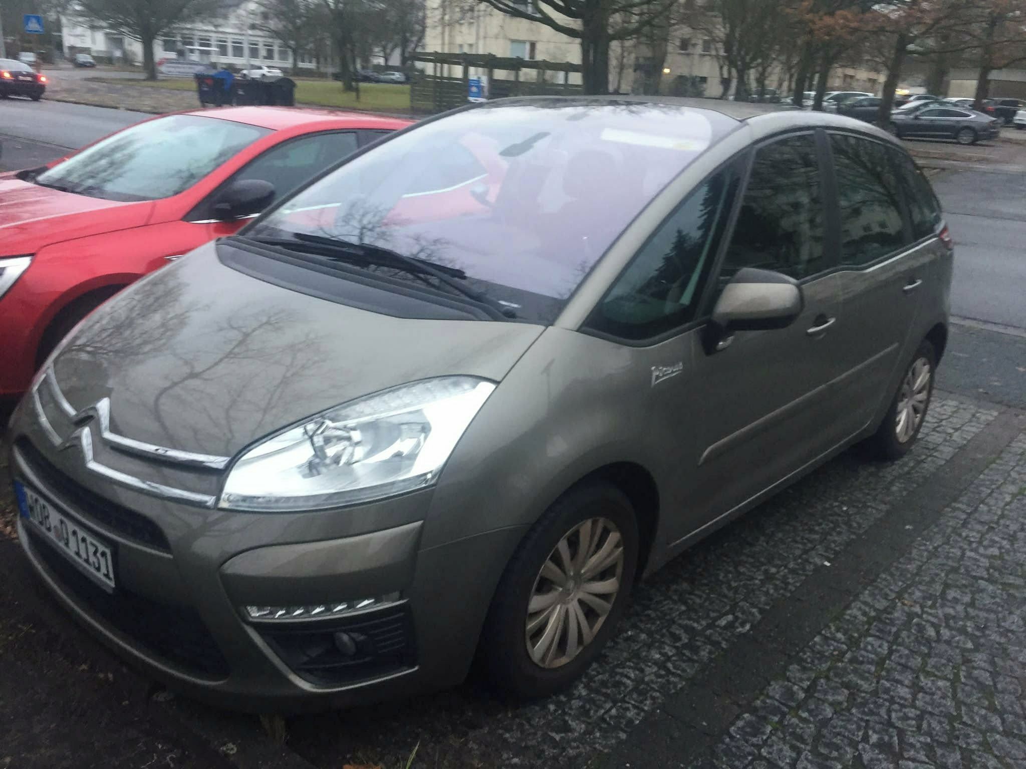 Citroën C4 Picasso, 1.6 HDI - fotka 2