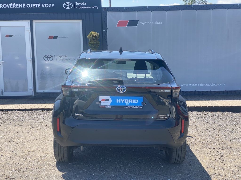 Toyota Yaris Cross, 1.5HEV, ČR, ComTech, 4x4 - fotka 6