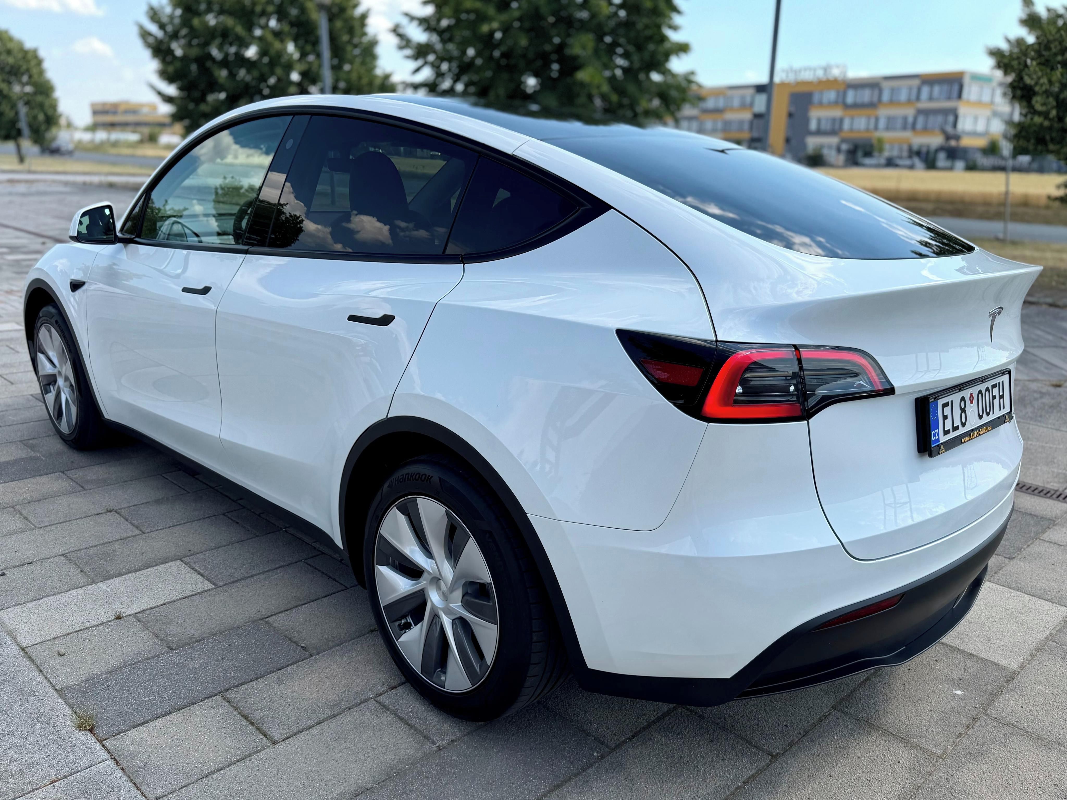 Tesla Model Y, LONG RANGE AWD FSD TAŽNÉ ZÁRUK - fotka 4