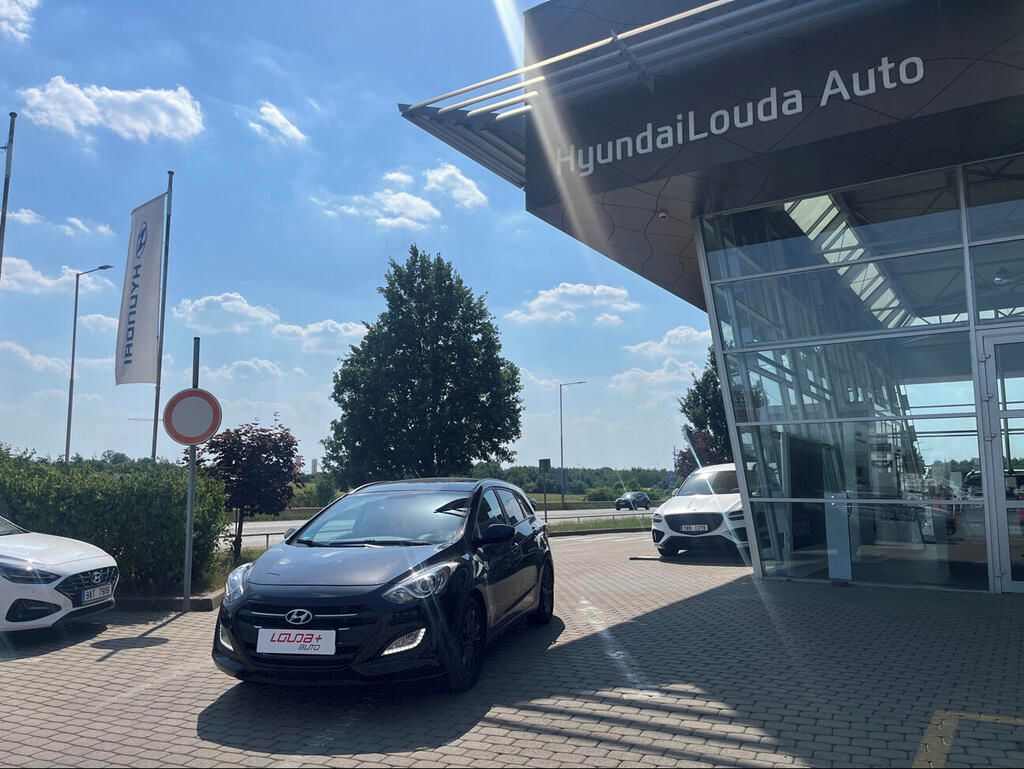 Hyundai i30, Trikolor 1.6 CRDi 81 kW