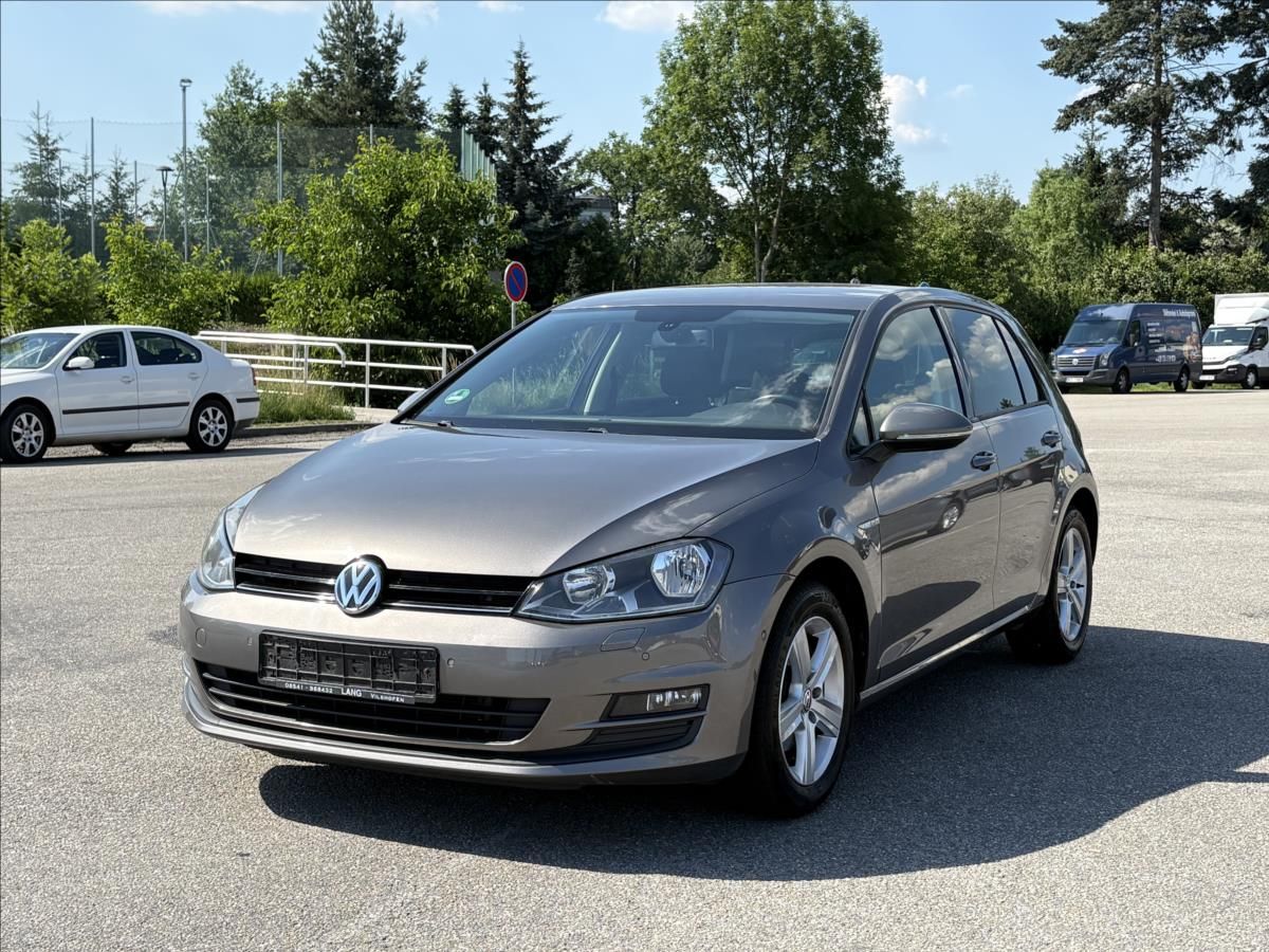 Volkswagen Golf, 2,0 TDi 110kW Cup,Navi,Kamera