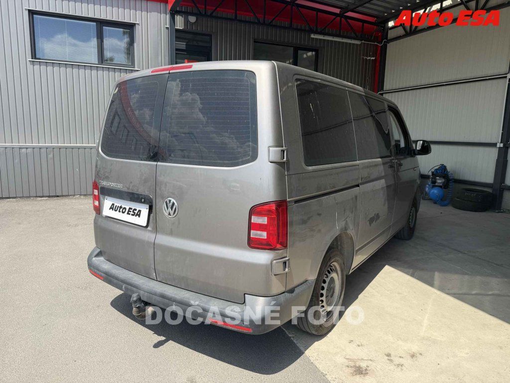 Volkswagen Transporter, 2.0TDi 8míst,2.maj,ČR - fotka 2